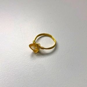 Gemstone ring